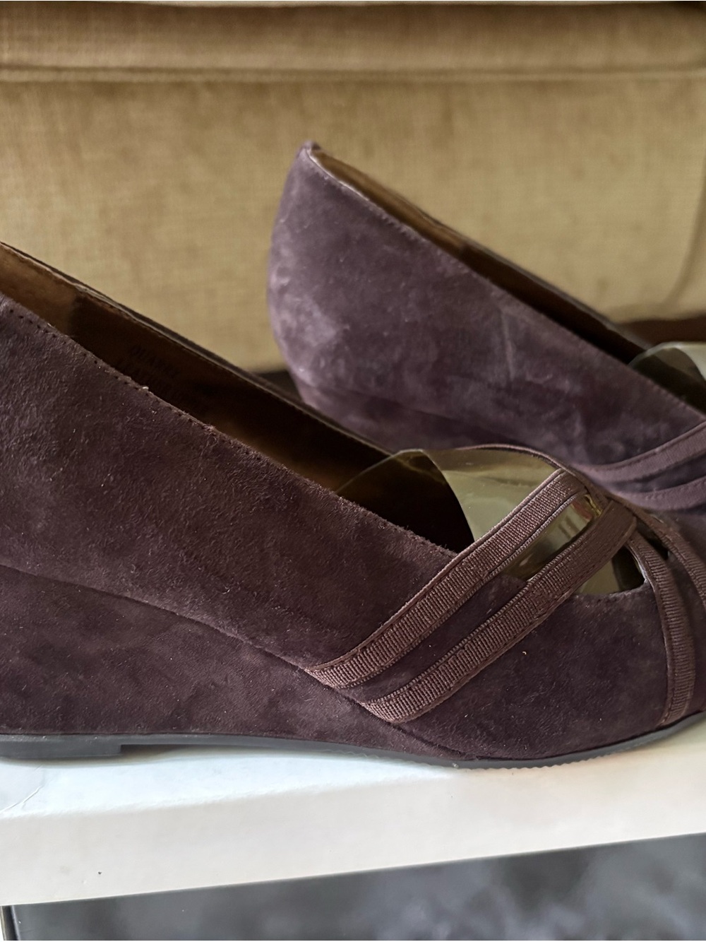 Women's Suede Wedge Pumps in Chocolate Brown Sz 8W